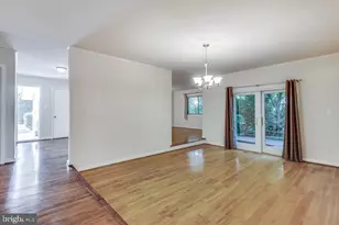 7220 Vistas Ln, McLean, VA 22101 - Photo 16
