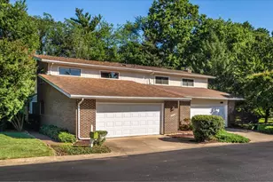 7220 Vistas Ln, McLean, VA 22101 - Photo 1