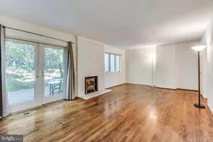 7220 Vistas Ln, McLean, VA 22101 - Photo 4