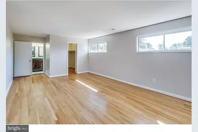 7220 Vistas Lane, McLean, VA 22101 - Photo 14