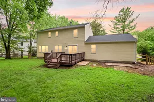 12312 Coleraine Ct, Reston, VA 20191 - Photo 2