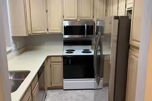 1348 Garden Wall Cir, Reston, VA 20194 - Photo 16