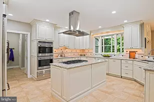 11366 Seneca Knoll Dr, Great Falls, VA 22066 - Photo 14