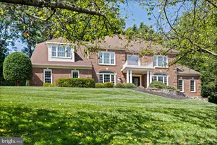 11366 Seneca Knoll Dr, Great Falls, VA 22066 - Photo 1