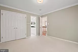 11366 Seneca Knoll Dr, Great Falls, VA 22066 - Photo 46
