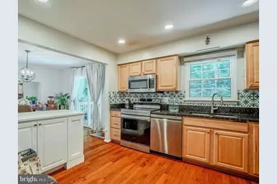 5908 Roberts Common Court, Burke, VA 22015 - Photo 6