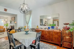 5908 Roberts Common Ct, Burke, VA 22015 - Photo 10