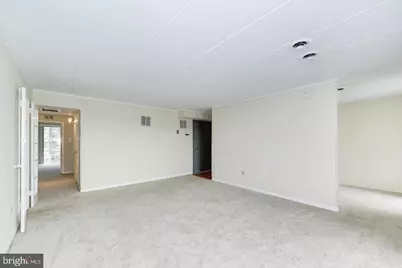 2624 Fort Farnsworth Road #212, Alexandria, VA 22303 - Photo 2