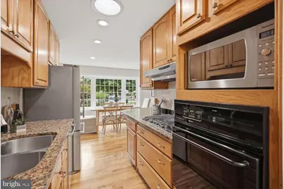 5600 Farmwood Court, Alexandria, VA 22315 - Photo 8