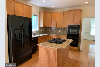 8219 Electric Avenue, Vienna, VA 22182 - Photo 22