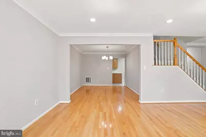 2004 Gallows Tree Lane, Vienna, VA 22182 - Photo 10