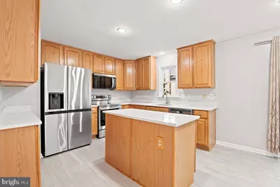 2004 Gallows Tree Lane, Vienna, VA 22182 - Photo 22