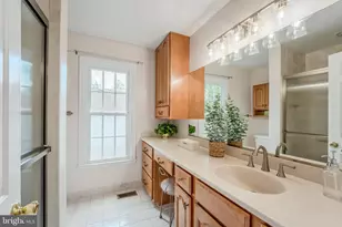 13385 Point Rider Ln, Herndon, VA 20171 - Photo 32