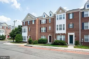 2046 Blunt Lane, Alexandria, VA 22303 - Photo 4