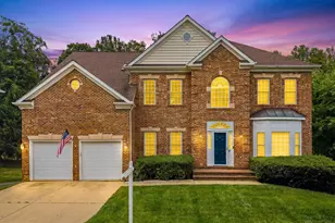 9903 Burke Station Ct, Fairfax, VA 22032 - Photo 2