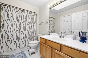 9903 Burke Station Ct, Fairfax, VA 22032 - Photo 30