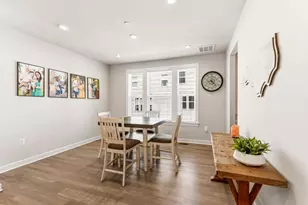2841 Hokie Ln, Alexandria, VA 22306 - Photo 8