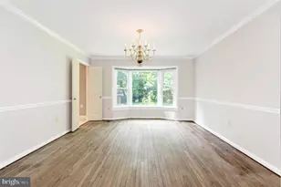 10322 Dunn Meadow Rd, Vienna, VA 22182 - Photo 14