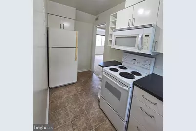 3045 Patrick Henry Drive #301, Falls Church, VA 22044 - Photo 8