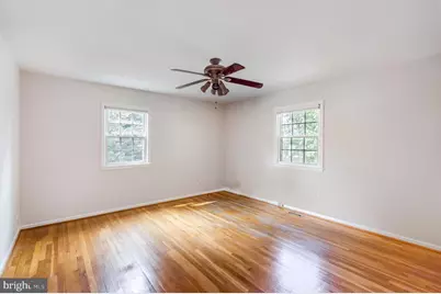 519 Woodland Court NW, Vienna, VA 22180 - Photo 32