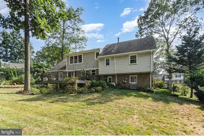 519 Woodland Court NW, Vienna, VA 22180 - Photo 24
