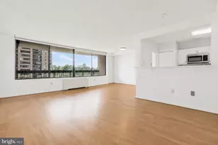 3701 S George Mason Dr, Falls Church, VA 22041 - Photo 1