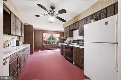 1558 Mary Ellen Court, McLean, VA 22101 - Photo 6