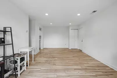 14800 Rydell Road #201, Centreville, VA 20121 - Photo 8