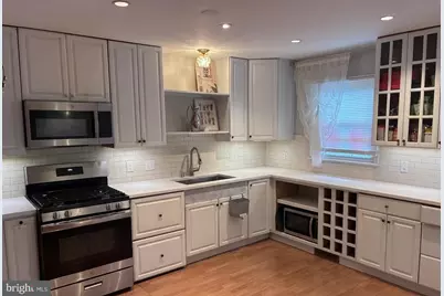 4360 Greenberry Lane, Annandale, VA 22003 - Photo 2