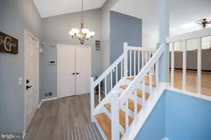 14404 Haystack Ct, Centreville, VA 20120 - Photo 10