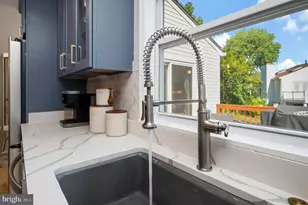 14404 Haystack Ct, Centreville, VA 20120 - Photo 28