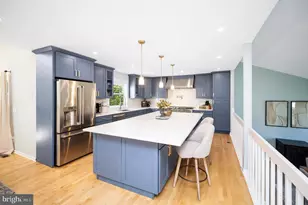 14404 Haystack Ct, Centreville, VA 20120 - Photo 16