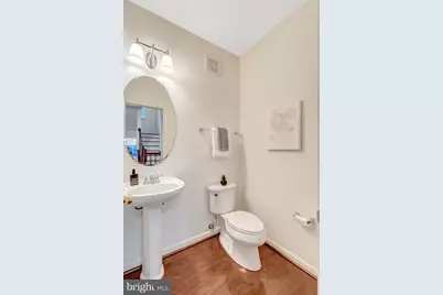 4479 Beacon Grove Circle, Fairfax, VA 22033 - Photo 10