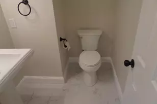 2254 Journet Dr, Dunn Loring, VA 22027 - Photo 18