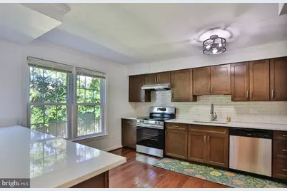 2402 Windbreak Drive, Alexandria, VA 22306 - Photo 4