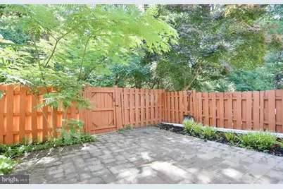 2402 Windbreak Drive, Alexandria, VA 22306 - Photo 18