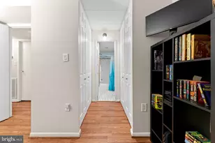 11617 Windbluff Ct, Reston, VA 20191 - Photo 30