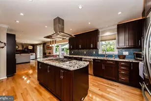 6200 Homespun Ln, Falls Church, VA 22044 - Photo 12