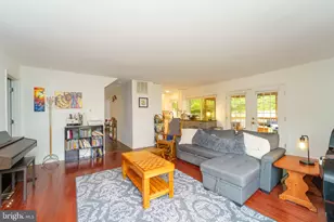 6224 Capella Ave, Burke, VA 22015 - Photo 10