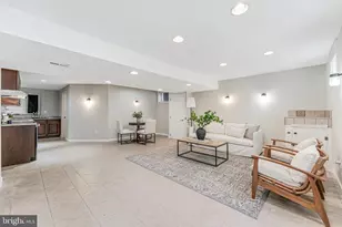12809 Tournament Dr, Reston, VA 20191 - Photo 56