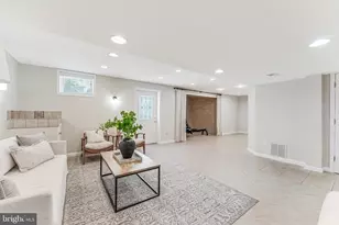 12809 Tournament Dr, Reston, VA 20191 - Photo 54