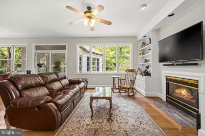 2752 Saint Elliott Court, Alexandria, VA 22306 - Photo 18