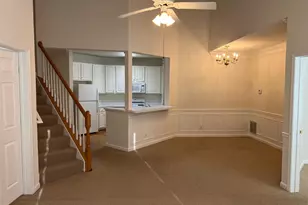 12451 Hayes Ct, Fairfax, VA 22033 - Photo 8