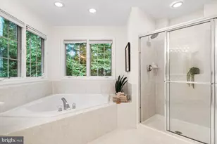 10324 Regency Station Dr, Fairfax Station, VA 22039 - Photo 52