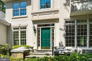 10324 Regency Station Dr, Fairfax Station, VA 22039 - Photo 1