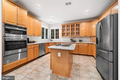 10324 Regency Station Drive, Fairfax Station, VA 22039 - Photo 20
