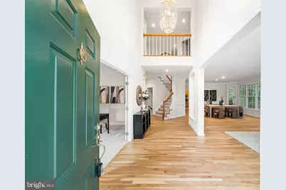 10324 Regency Station Drive, Fairfax Station, VA 22039 - Photo 4