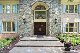 431 Olympia Way, Great Falls, VA 22066 - Photo 10