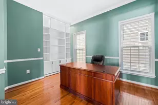 9161 Finnegan St, Lorton, VA 22079 - Photo 10