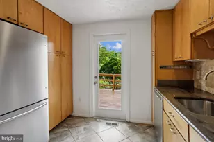 5706 Oak Apple Ct, Burke, VA 22015 - Photo 26